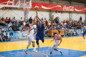 CAN clasifica a la fase final tras vencer a Universitario