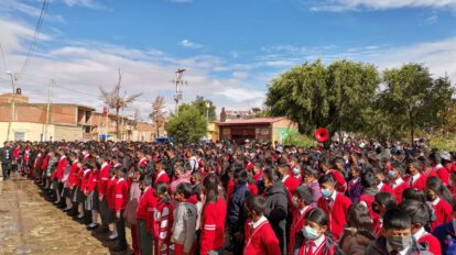 Inauguración del año escolar en Oruro