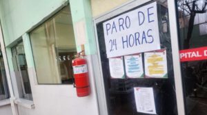 Paro de profesionales de la salud en rechazo al proyecto de jubilación forzosa