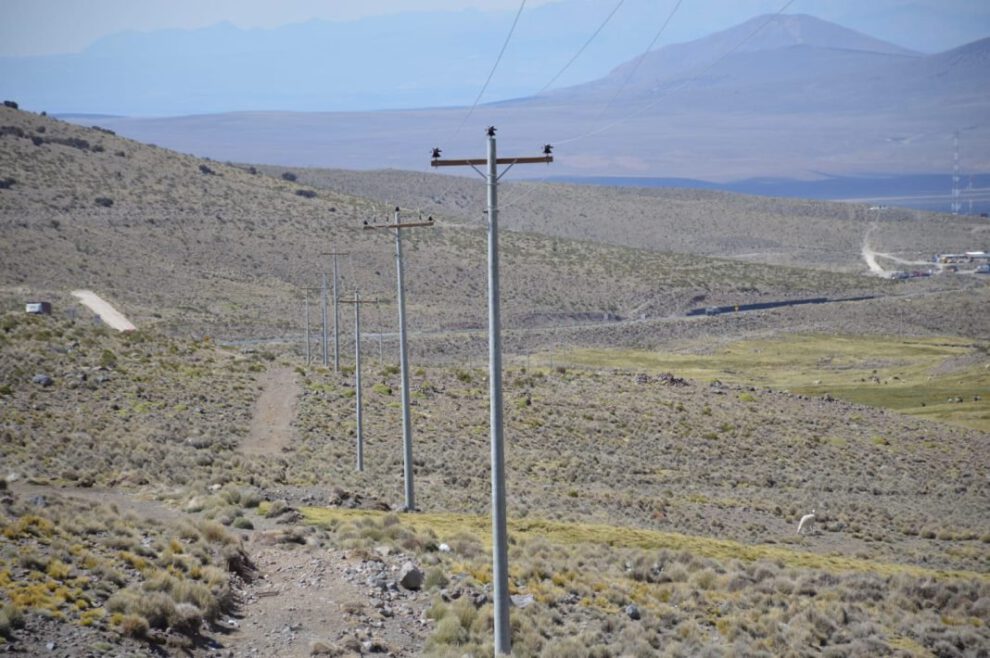 Proyecto de electrificación Tambo Quemado