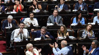 Ley ómnibus debatida en el Congreso argentino