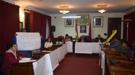 Huelga de hambre Oruro por conflictos que perjudican el Carnaval