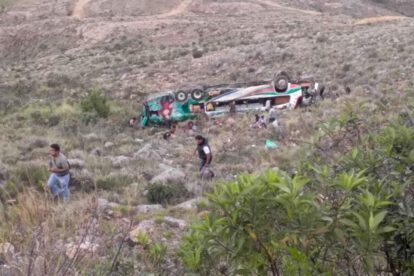 Accidente vehicular Cochabamba-Sucre