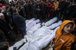 Guerra en Gaza: ataque aéreo israelí en Deir Al Balah