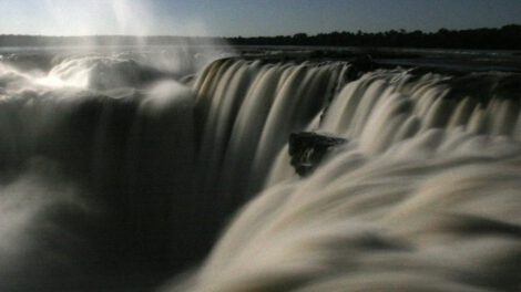 Estudio sobre escasez de agua limpia para el 2050