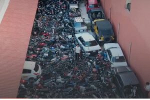 Depósito de motocicletas en Santa Cruz