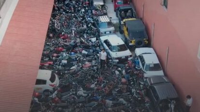 Depósito de motocicletas en Santa Cruz