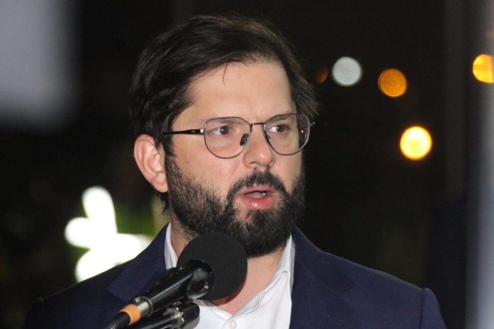Gobierno chileno anuncia medidas para combatir incendios