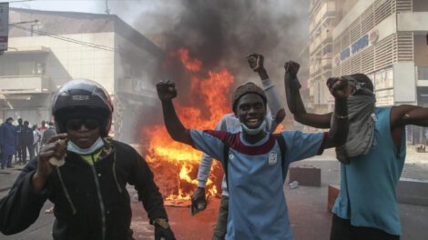 Protestas en Senegal por el aplazamiento electoral