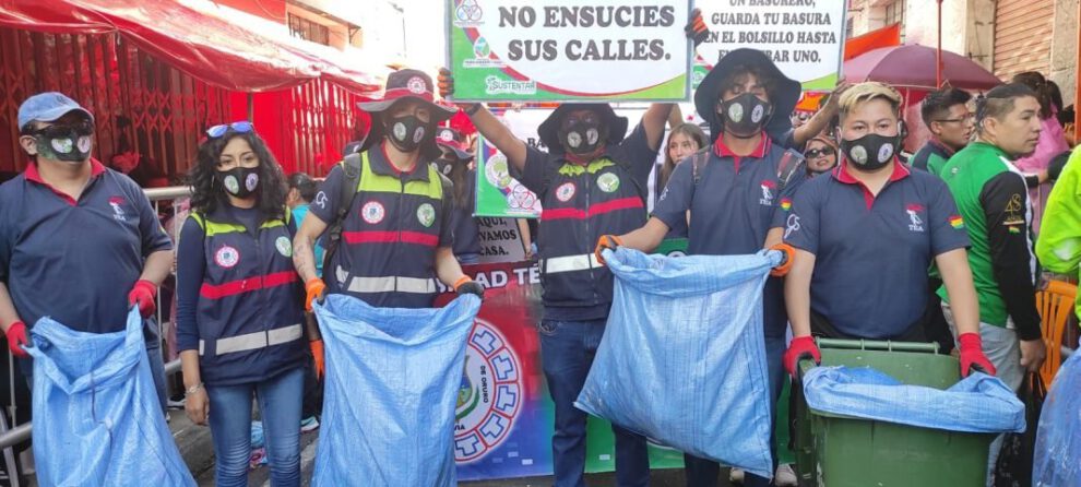 Carnaval de Oruro y la iniciativa ecológica de UTO y ACFO