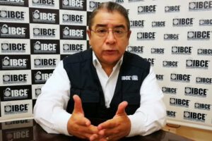 mercado libre de dólares en Bolivia