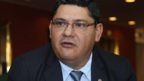 Escasez de dólares propuesta por Antonio Rocha