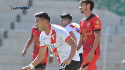 Always Ready frente a FC Universitario en el inicio del torneo Apertura