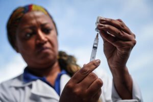Vacuna contra el dengue en Brasil