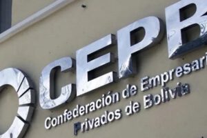 Escasez de dólares preocupa a empresarios bolivianos