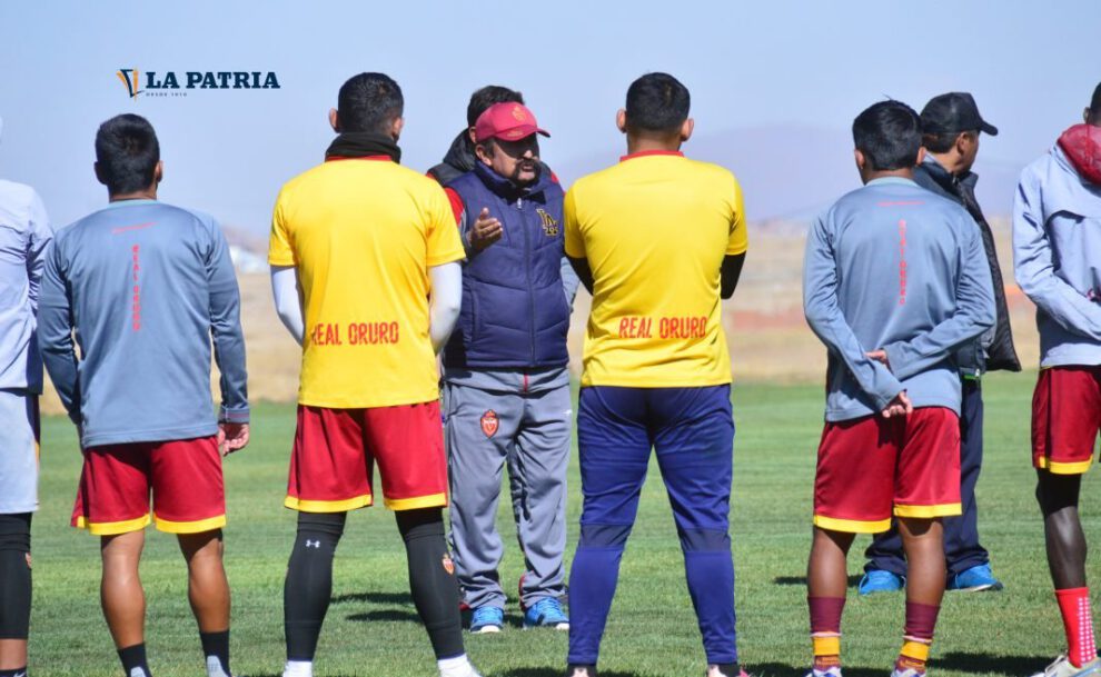 nuevo entrenador CDT Real Oruro