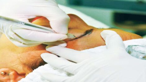Mala praxis en cirugías estéticas en clínica clandestina de Santa Cruz