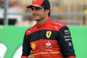 Carlos Sainz lidera pruebas de Fórmula 1 en Baréin