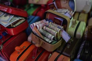 Gasto público en Bolivia para solventar la falta de dólares
