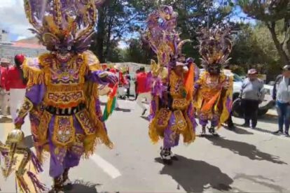 Carnaval de Oruro: Bordadores rinden homenaje a su patrona
