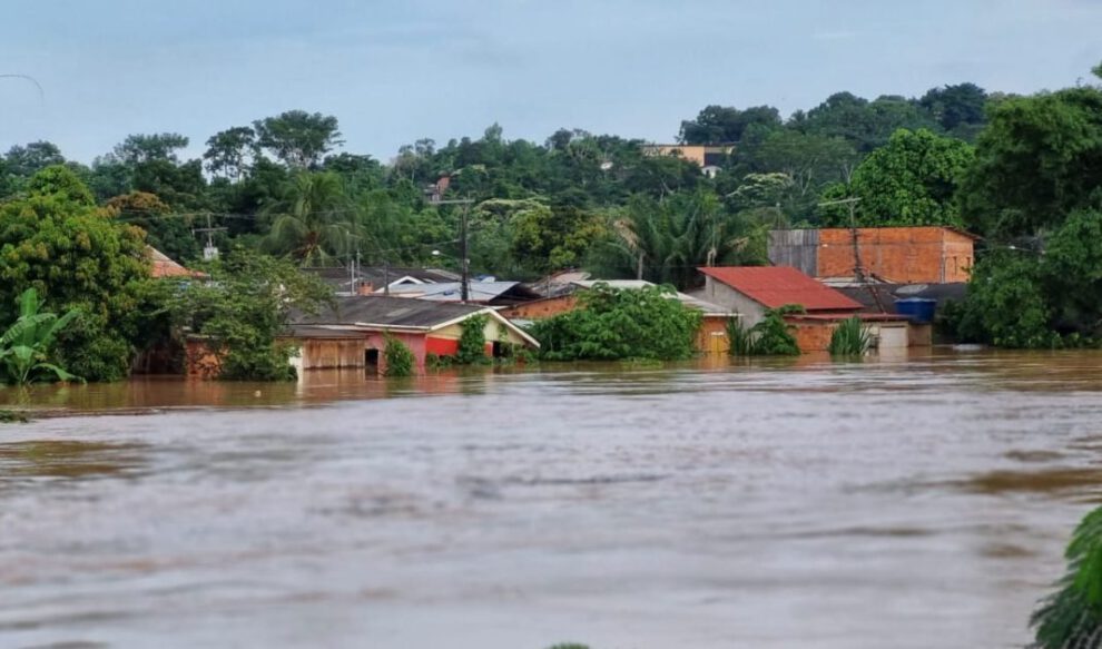 Inundación en Cobija afectando escuelas y estudiantes