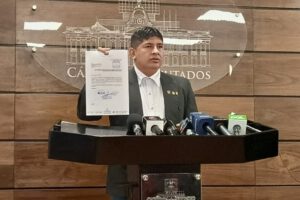 Ley para elegir nuevo Fiscal General propuesta por Rolando Cuéllar
