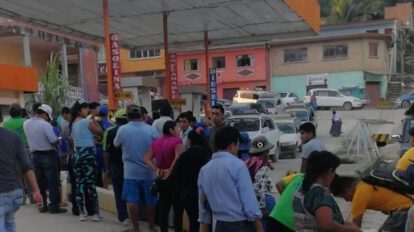 Escasez de gasolina en Caranavi