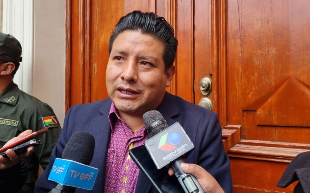 Gobernador de La Paz sugiere continuidad de magistrados para evitar vacío de poder