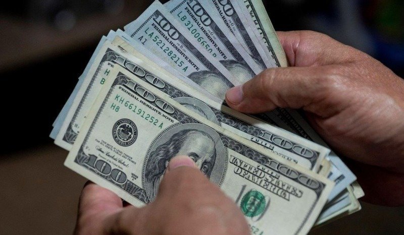 Bonos en dólares del BCB para aumentar el flujo de divisas