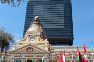 Fachada de la Asamblea Legislativa Plurinacional - Leyes antiprórroga