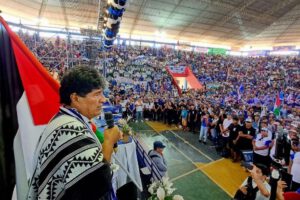 Evo Morales critica a Luis Arce por políticas neoliberales y corrupción