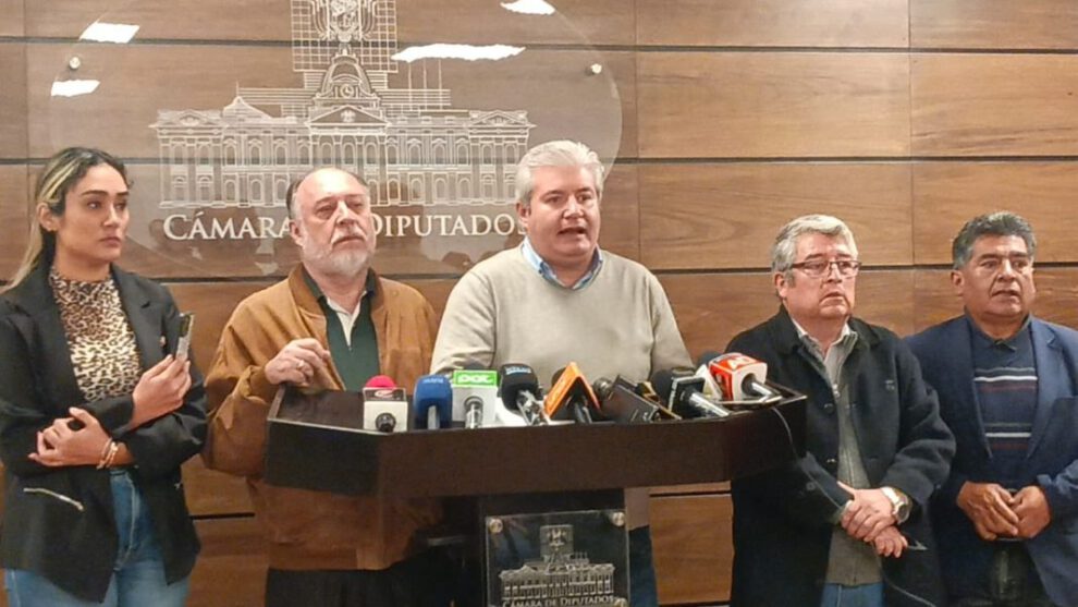 La bancada de Comunidad Ciudadana anuncia medidas tras aprobación de créditos en la Cámara de Diputados