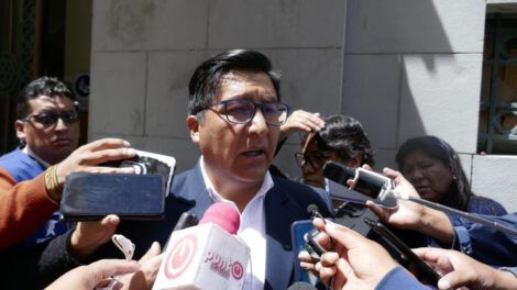 Doble Vía Oruro-Capachos y la falta de atención del Gobierno
