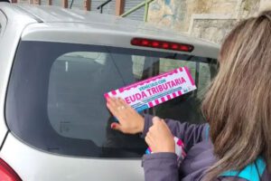 Estrategia municipal contra evasores fiscales