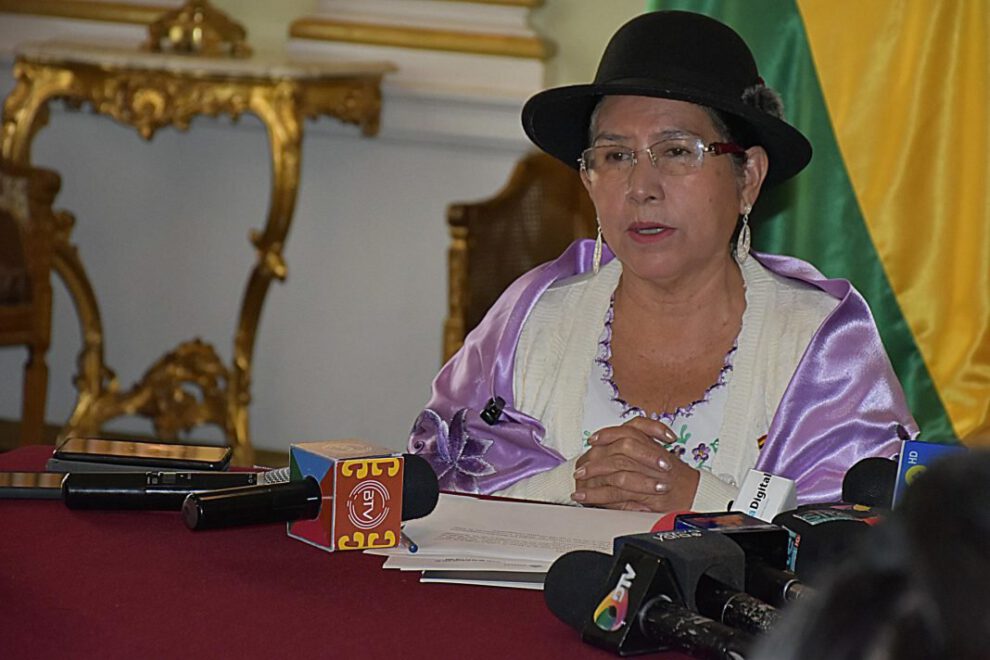 Reivindicación marítima por parte de la Canciller boliviana Celinda Sosa