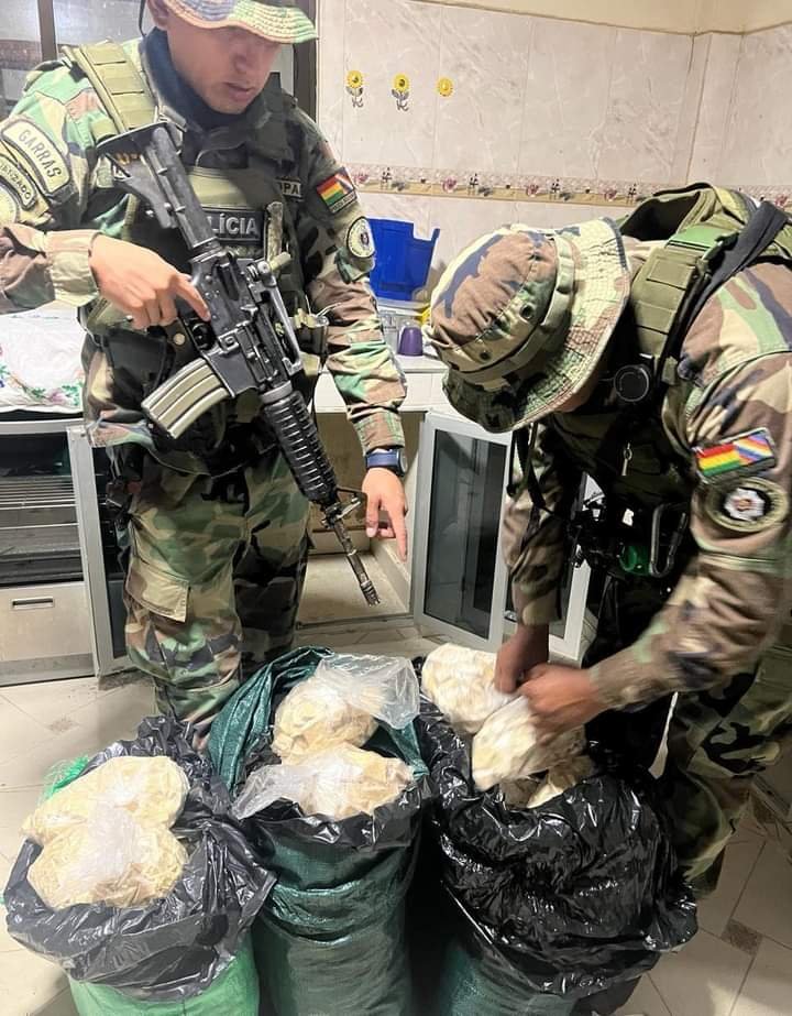 Decomiso de cocaína en Urkupiña por la Felcn