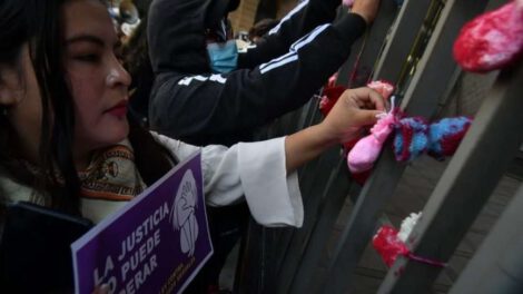 Leyes contra la violencia hacia las mujeres en marcha