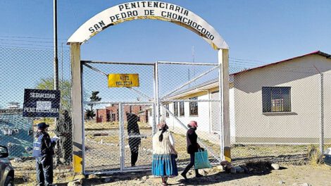 Traslado de Camacho a Santa Cruz en el penal de máxima seguridad