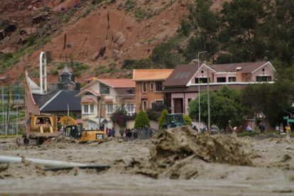 Alerta roja en La Paz por desbordamiento de ríos