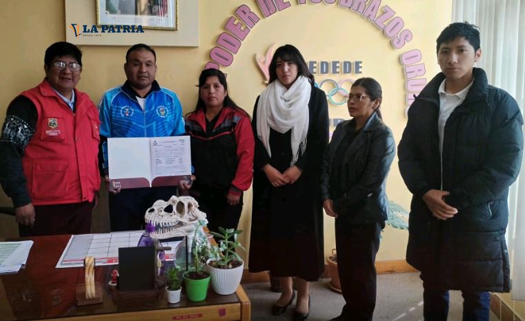 El nuevo directorio de la Asociación Departamental de Karate Oruro
