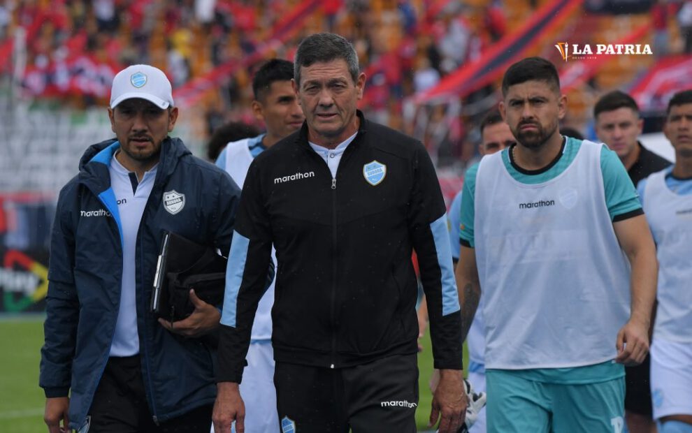 Mauricio Soria molesto por la inclusión de un Sub-20 y un Sub-23