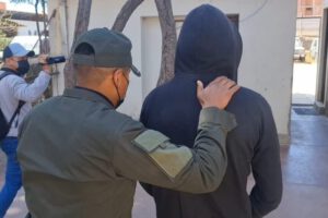 Policía acusado de violar a menor en centro de rehabilitación
