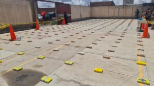 Operación antidrogas en Oruro con secuestro de 125 kilos de droga