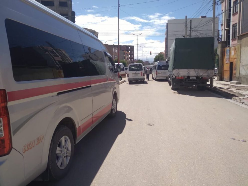 Demanda al alcalde de Oruro por incumplimiento de deberes en tema pasajes