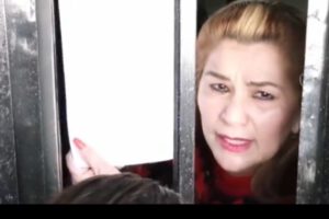 Jeanine Añez denuncia violación de sus derechos