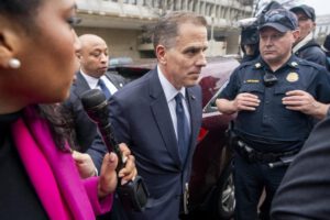 Hunter Biden juicio posesión arma