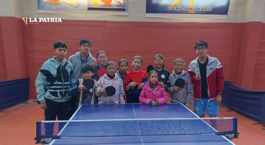 Liga Departamental de tenis de mesa en Oruro