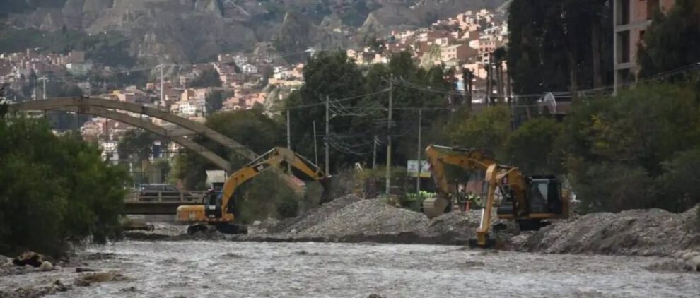 Tragedia en La Paz por inhalación de monóxido de carbono durante inundaciones