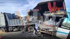 Imagen de los dos motorizados