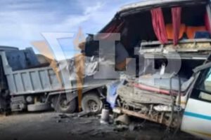 Imagen de los dos motorizados